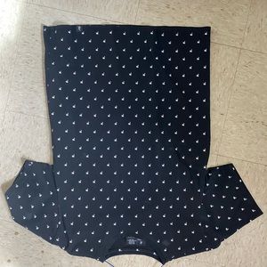 Black shirt with palms, size S, good condition. sorry I don't have an iron